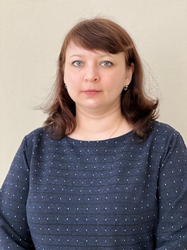 Садомова Марина Валерьевна.